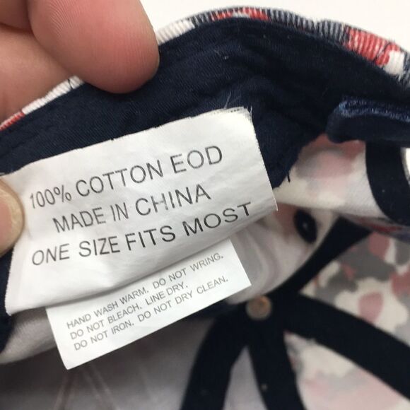 Vintage NASCAR Honoring Our Soldiers Carquest Auto Parts - Picture 13 of 14